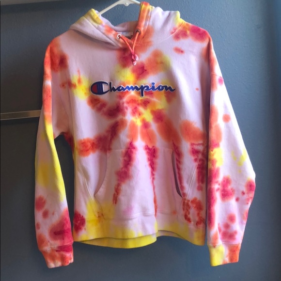 Champion Tops - Champion Hoodie